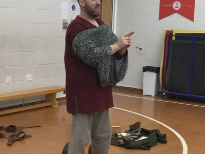 Image of Year 4 (Class 10) - History - Anglo Saxon Workshop