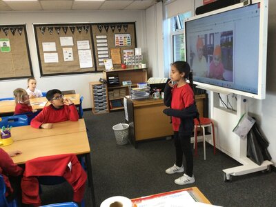 Image of Year 4 (Class 10) - R.E - Christian and Sikh Artefacts