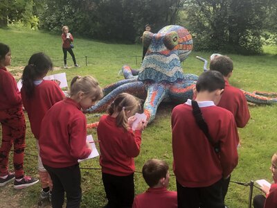 Image of Year 4 (Class 11) - Art - Sculpture Park Trip