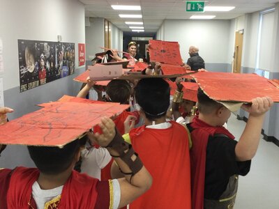 Image of Year 4 (Class 9) - History - Roman Day