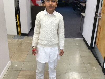 Image of Year 4 (Class 9) - R.E - World Religion Day