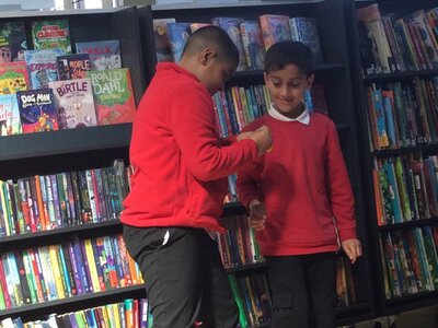 Image of Year 4 (Class 11) - English - Library Visit