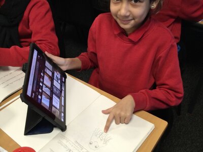 Image of Year 5 (Class 12) - Art - Angela Hasletine Pozzi