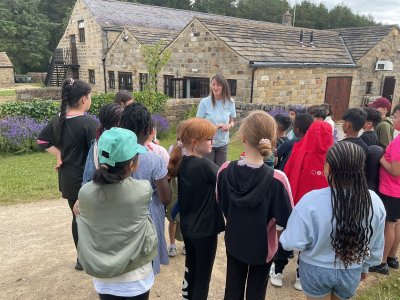 Image of Year 5 (Class 12 & Class 14) - Lineham Farm - Arrival