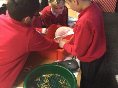 Image of Year 5 (Class 12) - Science - Separating Materials