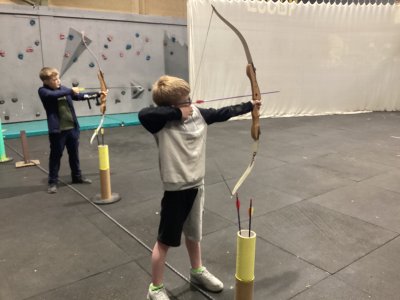 Image of Year 5 (Class 13 & Class 14) - Lineham Farm - Archery