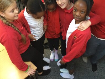 Image of Year 5 (Class 15) - Odd Socks Day