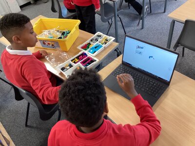 Image of Year 5 - Computing Club - Choose your own build!