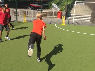 Image of Year 6 (Class 16) - P.E - Sports Day