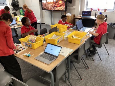 Image of Year 6 - Computing Club - Break Dancing Robots