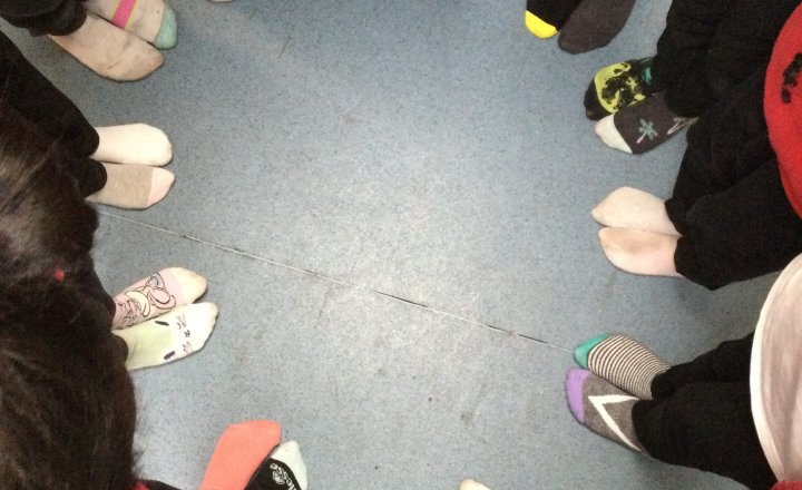 Image of Year 5 (Class 13) - Odd Socks Day