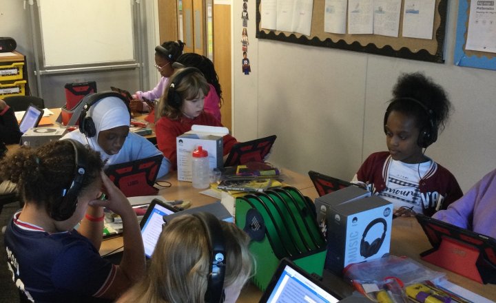 Image of Year 5 (Class 13) - English - Reading Plus