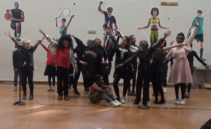 Image of Choir & Performing Arts Club - Parent Performances