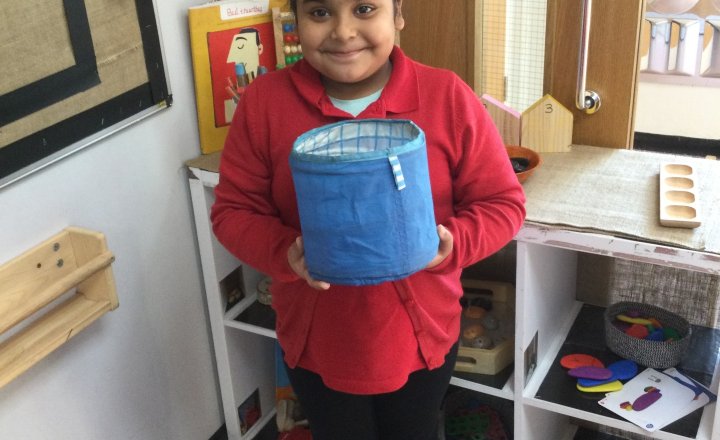 Image of Year 2 (Class 5) - Maths - 3D Shapes