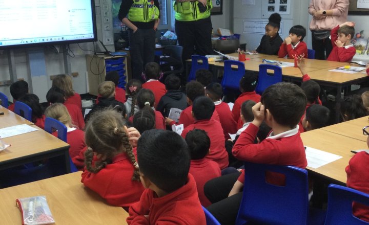 Image of Year 2 (Class 5) - PSHE - PCSO Visit
