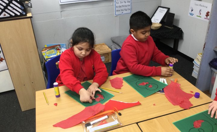 Image of Year 2 (Class 6) - History - Remembrance