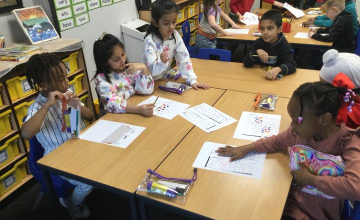 Image of Year 2 (Class 6) - Number Day - Captain Morgan Workshop