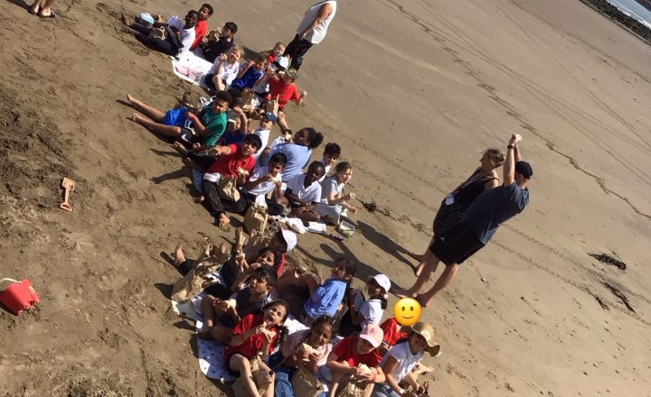 Image of Year 2 (Class 6) - Seaside Trip