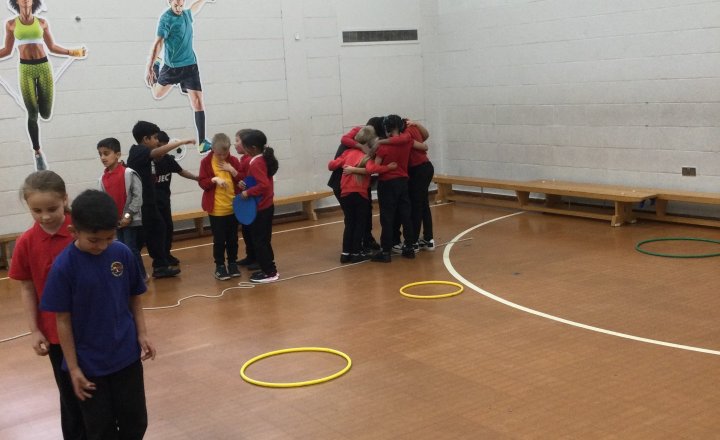 Image of Year 3 (Class 8) - Commando Joe's - Sinking Ship!