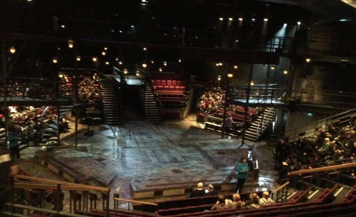 Image of Year 3 (Class 9) - West Yorkshire Playhouse Trip