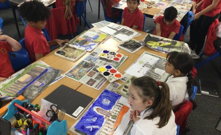 Image of Year 4 (Class 11) - Art - LS Lowry