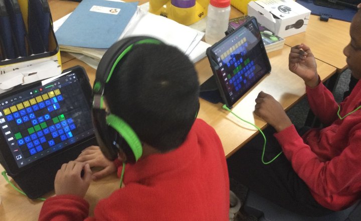 Image of Year 4 (Class 11) - Computing - Garage Band Loops