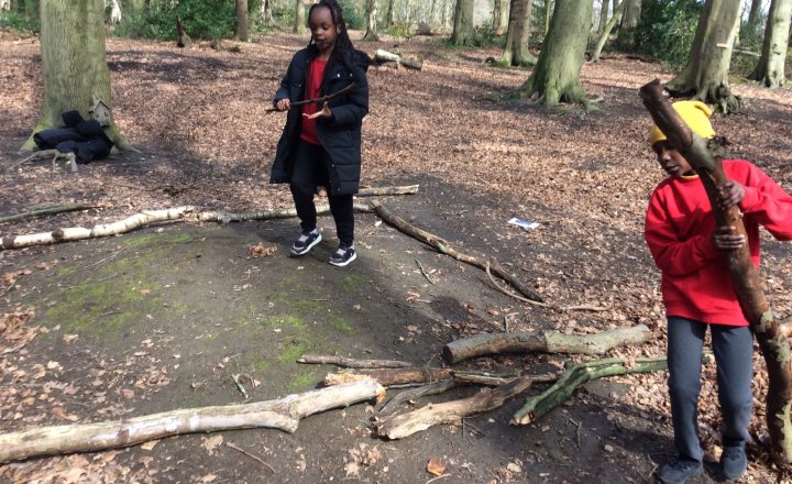 Image of Year 4 (Class 11) - Geography - Roundhay Park Trip