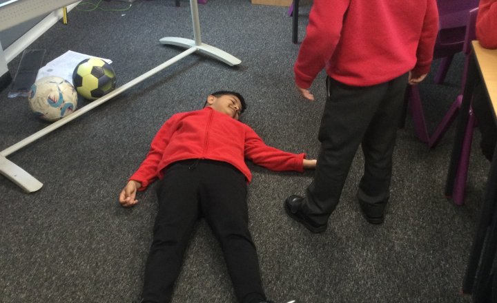 Image of Year 4 (Class 9) - PSHE - Emergency Response