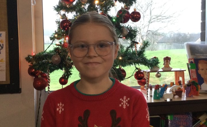 Image of Year 5 (Class 12) - Christmas Jumper Day