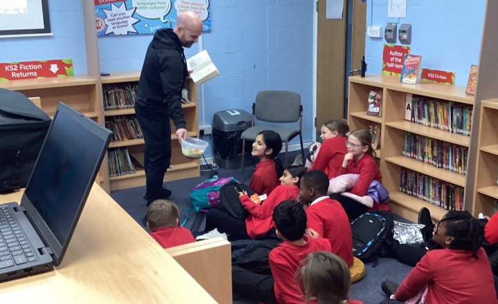 Image of Year 5 (Class 12) - English - Story Time