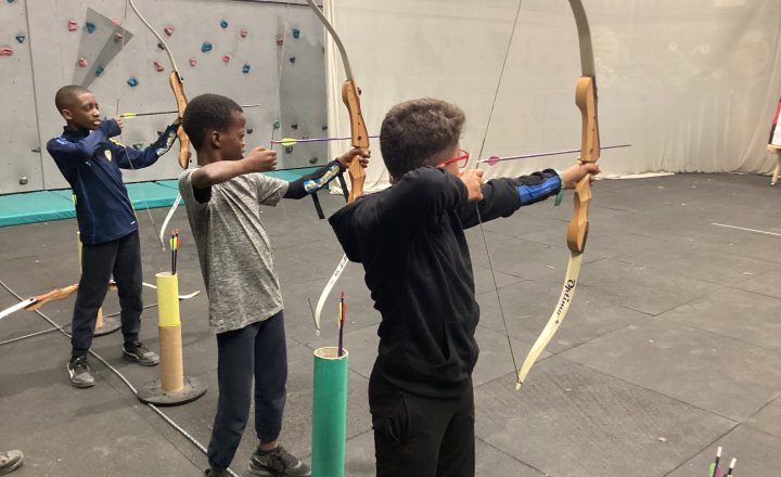Image of Year 5 (Class 13 & Class 14) - Lineham Farm - Archery