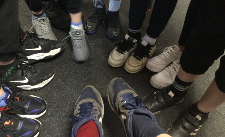 Image of Year 5 (Class 13) - Odd Socks Day