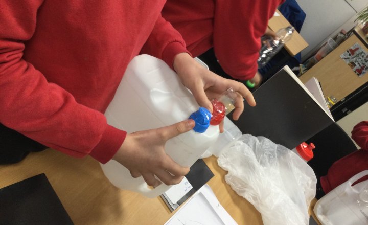 Image of Year 5 (Class 14) - Art - Sea Sculptures