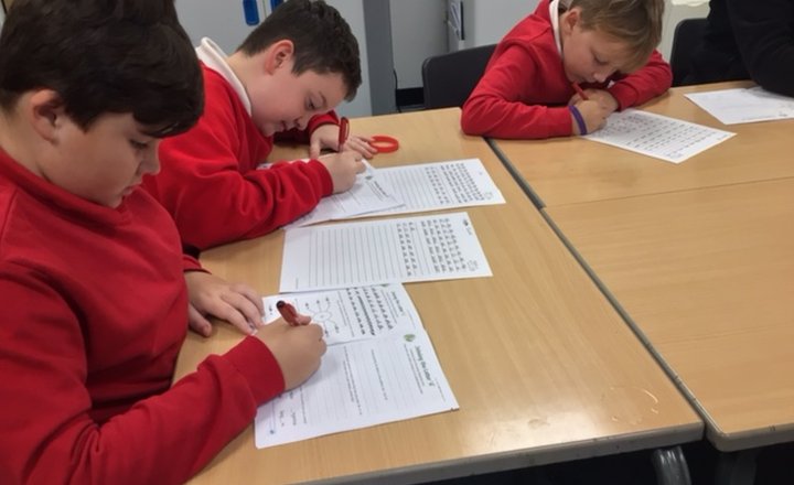 Image of Year 5 (Class 15) - English - Handwriting
