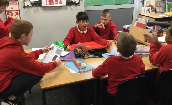 Image of Year 5 (Class 15) - Oracy - Famous Scientists