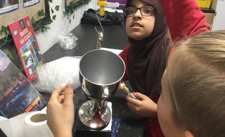 Image of Year 5 (Class 15) - Science - Mass and Weight