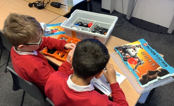 Image of Year 5 - Computing - ICT Club - Lego Mindstorms