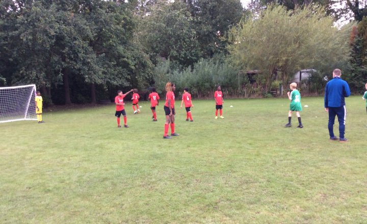 Image of Year 5 - P.E - Football