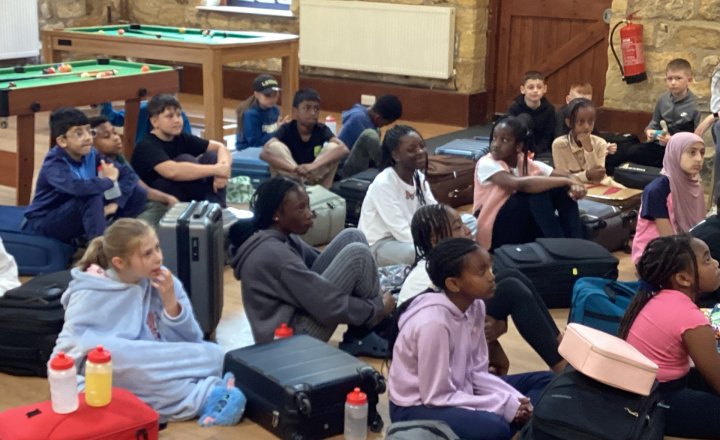 Image of Year 5 - Lineham Farm Arrival Day