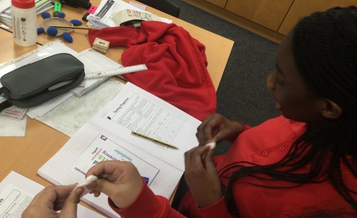 Image of Year 6 (Class 16) - Science - Materials