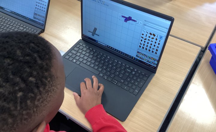 Image of Year 6 - Computing Club - LeoCAD