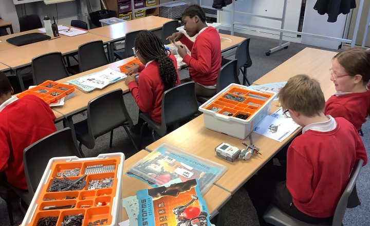 Image of Year 6 - Computing - ICT Club - Lego Mindstorms Week 2