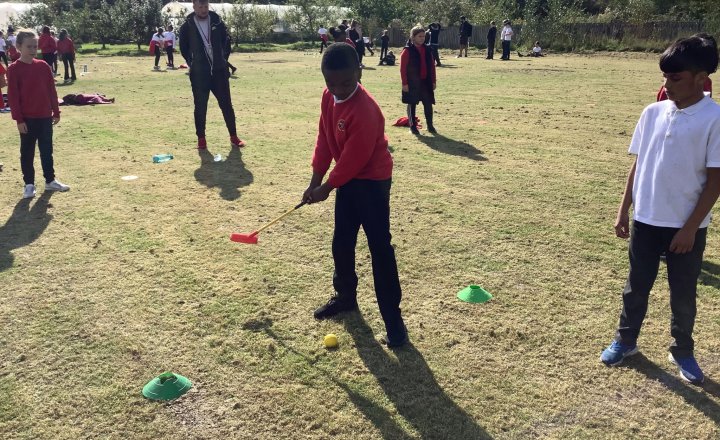 Image of Year 5 - P.E - Golf