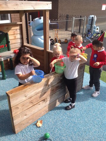 Image of Nursery - Exploring / Speech & Language Session