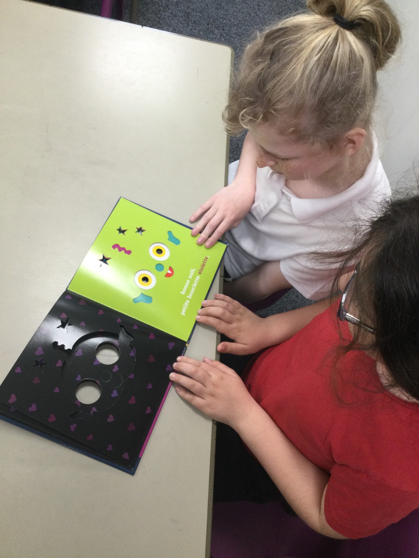 Image of Year 3 (Class 9) - Languages - Bonne Nuit Petit Monstre Vert