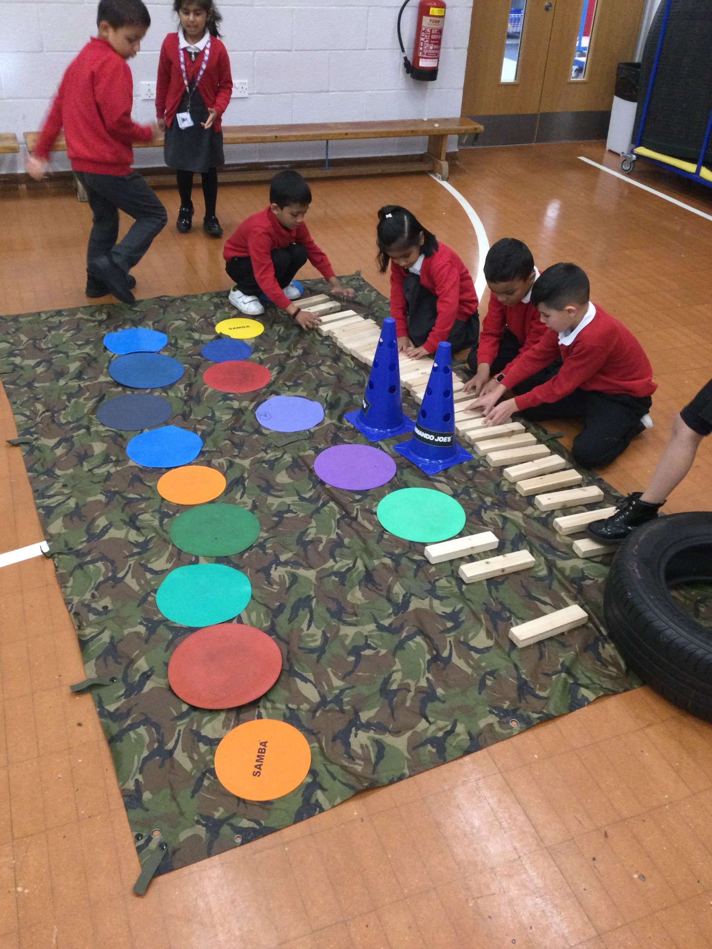 Image of Year 1 (Class 3) - Commando Joe's - River Crossing