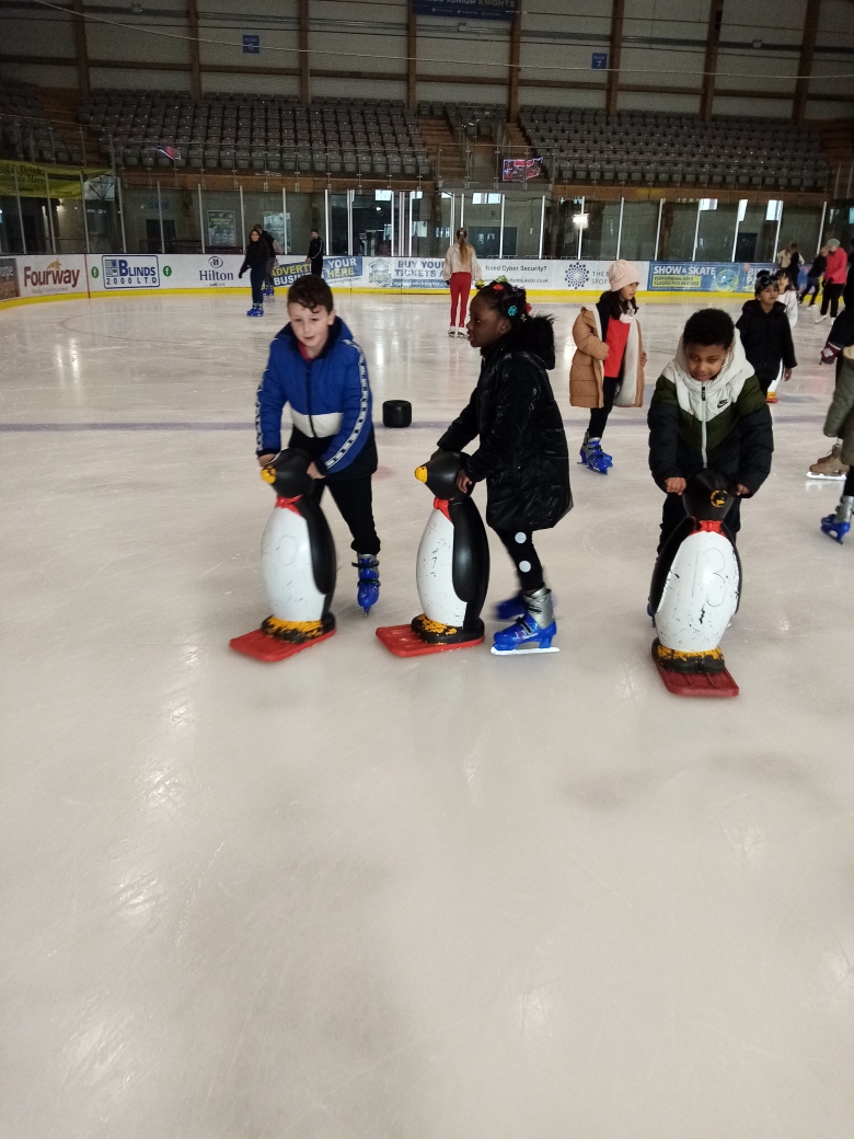 Image of Year 3 (Class 9) - Ice Skating