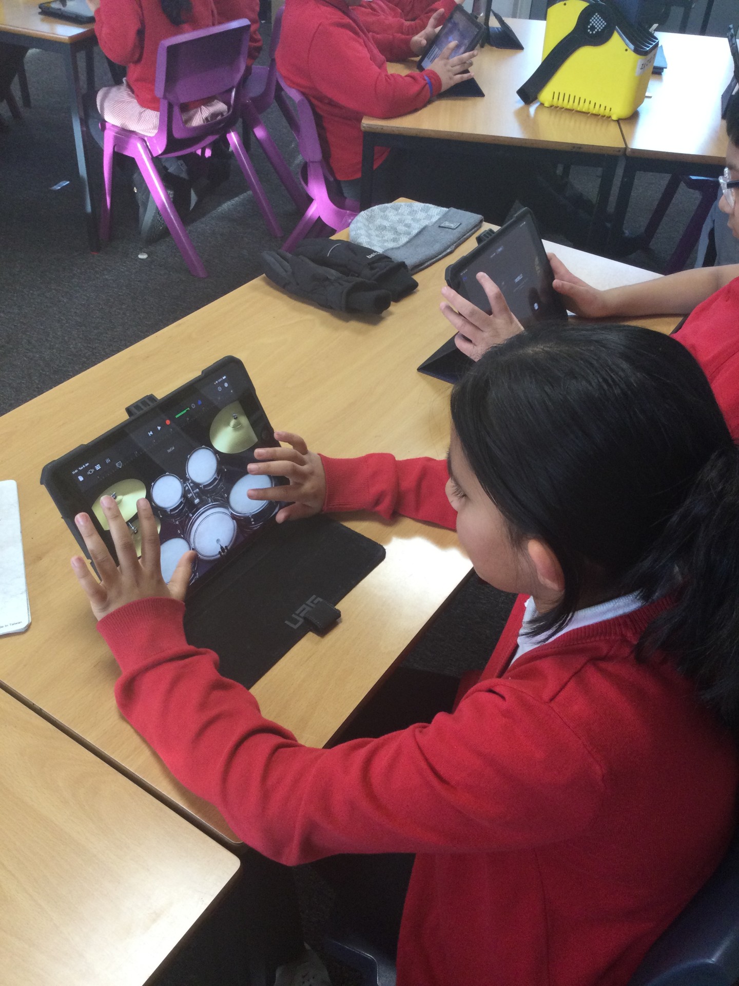 Image of Year 4 (Class 11) - Computing & Music - Garageband