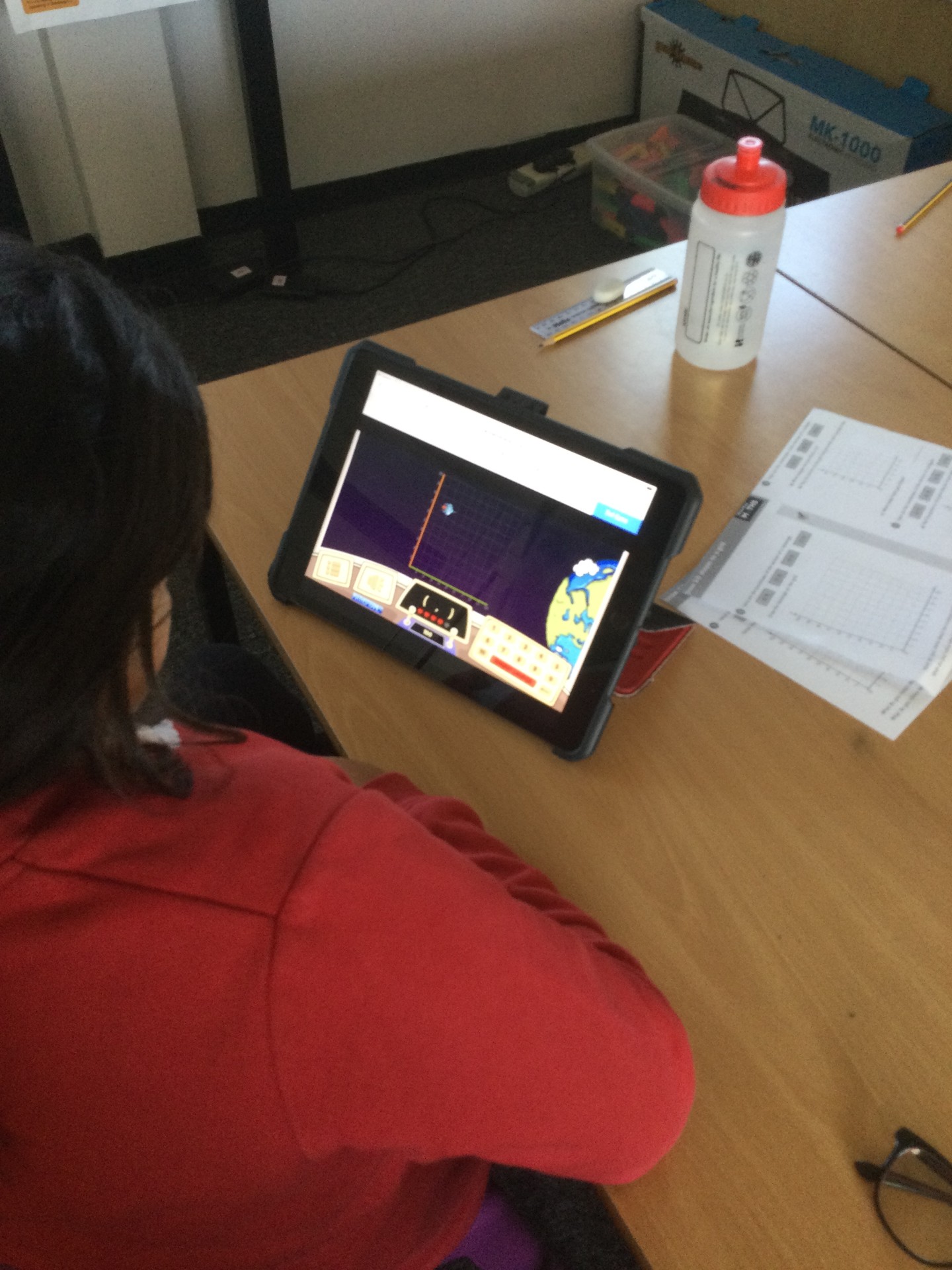 Image of Year 4 (Class 11) - Maths - Alien Invasion