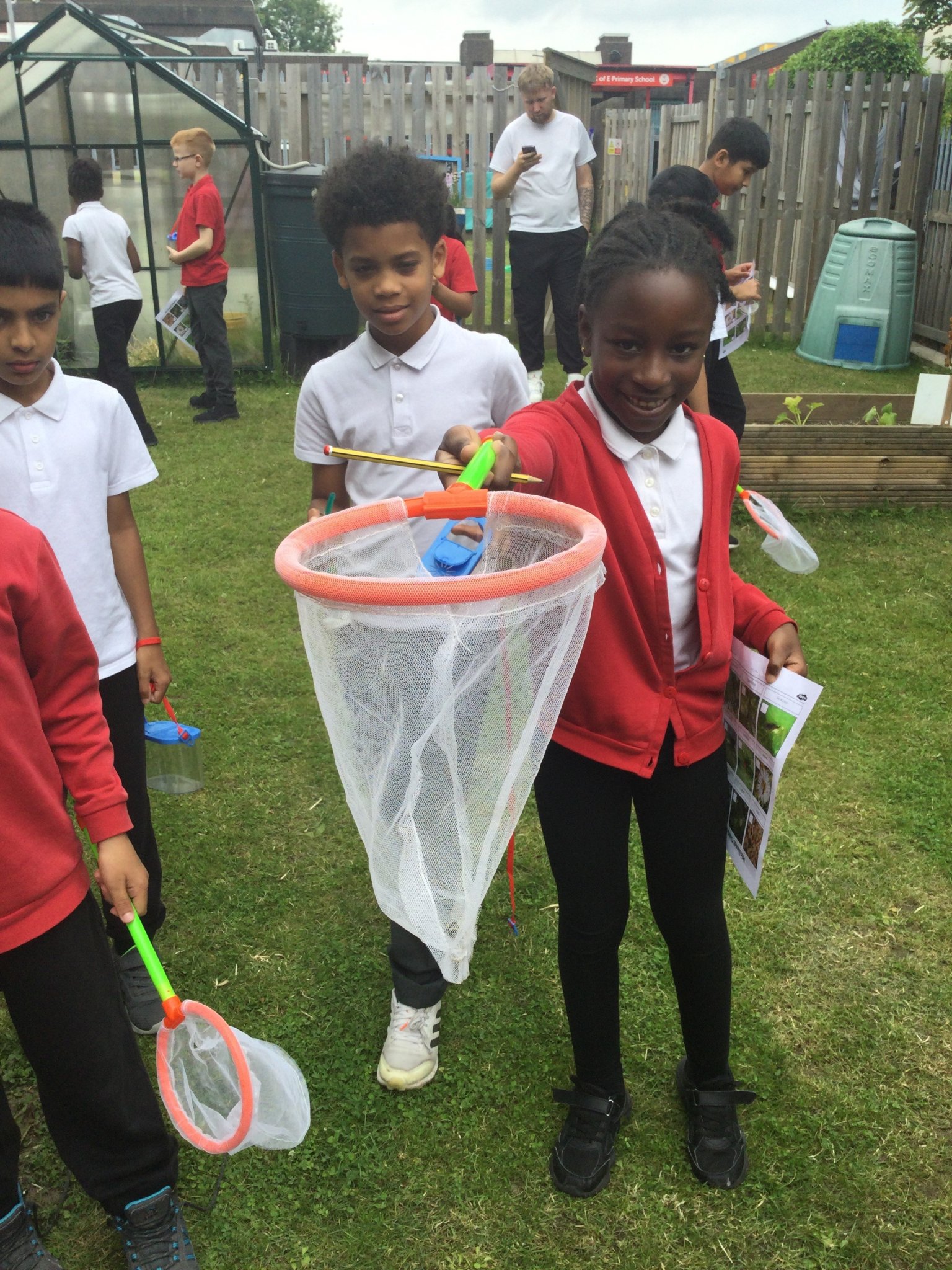 Image of Year 4 (Class 11) - Science - Bug Hunt